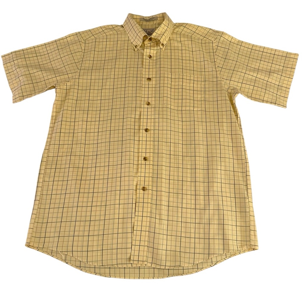 L.L. Bean Short Sleeve Button Down Shirt Size Medium